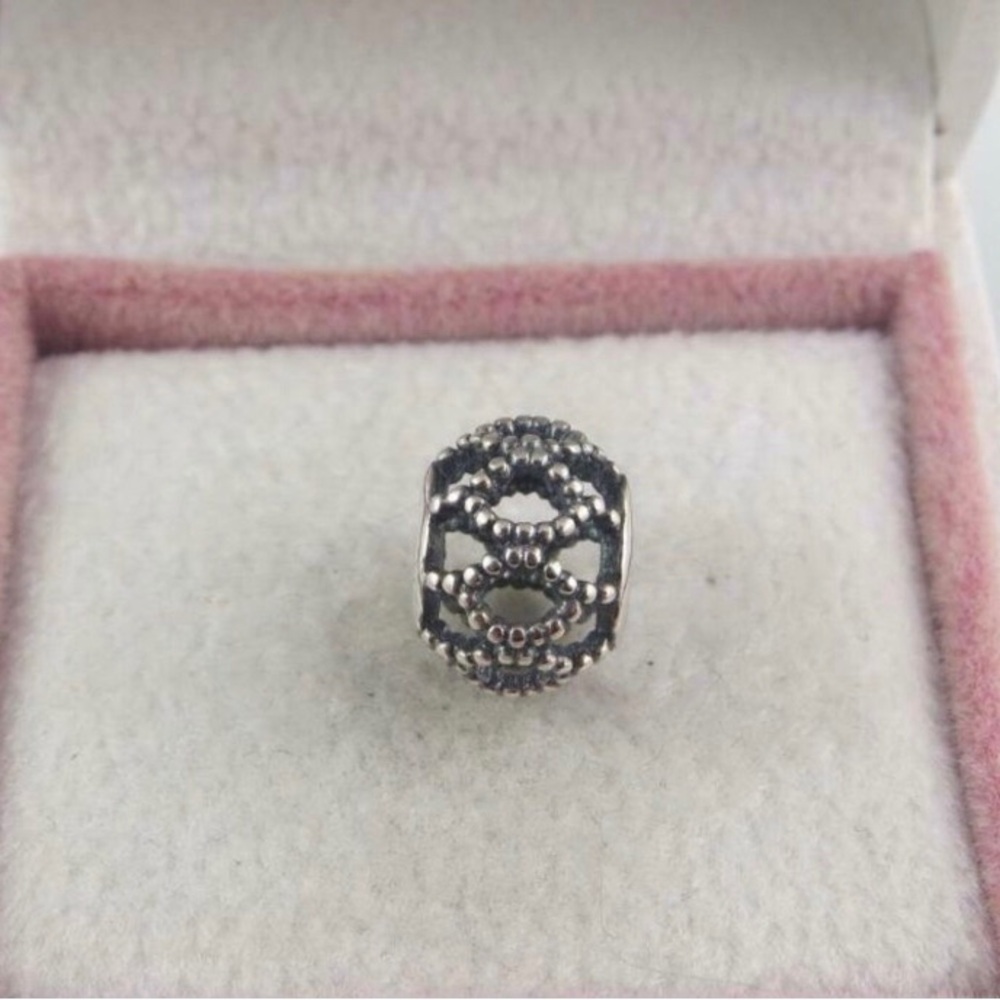 Pandora Wanderlust Charm Openwork Beaded Wanderlust Charm (FS34)
